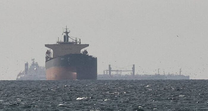 Pakistani tanker uses Iran-approved route to transit Strait of Hormuz amid rising tensions