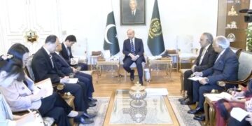 In meeting with Chinese envoy, PM highlights Pakistan’s de-escalation role amid Mideast tensions