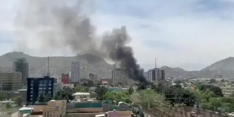 Pakistani Forces Strike Afghan Taliban Positions in Kabul and Nangarhar