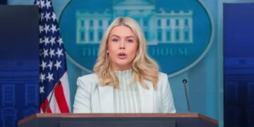 Trump Warns Iran of Harsher Strikes if Defeat Not Accepted, Talks Continue