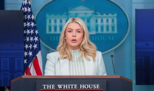 Trump Warns Iran of Harsher Strikes if Defeat Not Accepted, Talks Continue