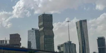 Arab states lost $186bn in first month of war, UN official says