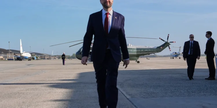 US Vice President Vance Arrives for High-Stakes Iran Talks in Islamabad