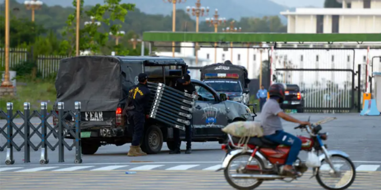 Trump says Iran talks will continue by phone as Pakistan remains involved