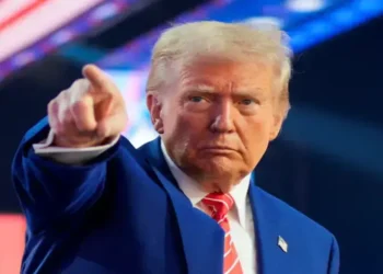 Trump Issues 48-Hour Ultimatum to Iran Over Strait of Hormuz as Global Calls for De-escalation Grow