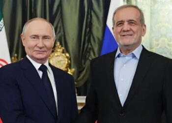 Putin, Pezeshkian Discuss US-Iran Talks and Middle East Tensions