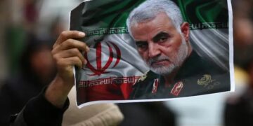 US Arrests Relatives of Qassem Soleimani After Revoking Residency Status