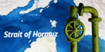 Japanese LNG Tanker Crosses Strait of Hormuz for First Time Since Iran War