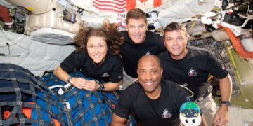 NASA Artemis II mission astronauts brace for dramatic ‘fireball’ re-entry after historic moon flyby