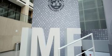 Pakistan commits to IMF on civil servants’ asset disclosures, NAB autonomy
