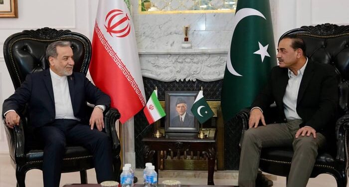 Iran FM Meets Field Marshal Munir in Islamabad Amid Renewed Push for US-Iran Talks