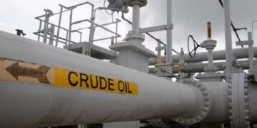 Crude oil rockets to 4-year high as traders price in prolonged Iran blockade