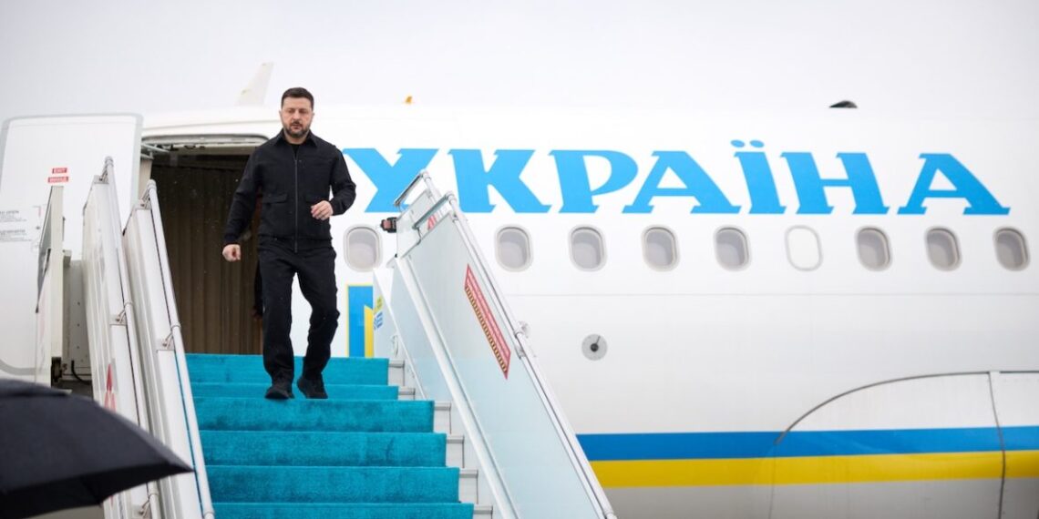 Ukraine’s Zelenskiy in Istanbul for security talks with Erdogan