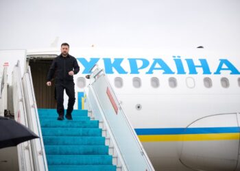 Ukraine’s Zelenskiy in Istanbul for security talks with Erdogan