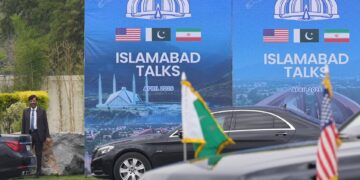 US, Iranian teams could return to Islamabad for peace talks this week, multiple sources say