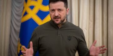 Zelenskyy says Ukrainian anti-drone teams will keep working in the Middle East