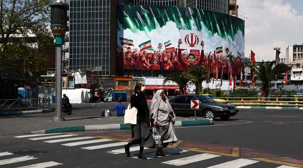 Iran defiant on eve of Trump’s ceasefire deadline