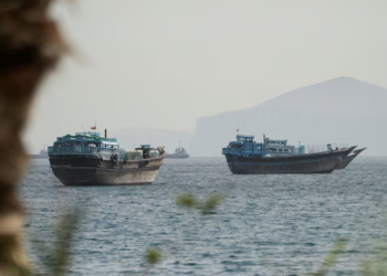 Oil and LNG tankers exit Hormuz, heading for Pakistan and China