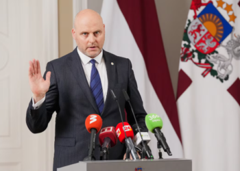 Russia says magnetic mines found on tanker at Ust-Luga port