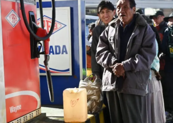 IMF, World Bank and IEA Warn of Global Fuel Shortages if Strait of Hormuz Remains Blocked
