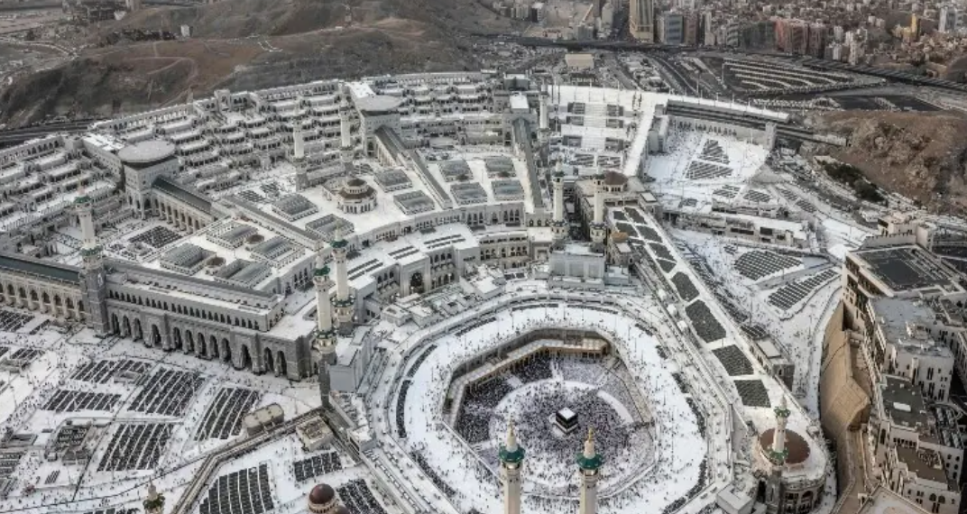 Haj Begins Amid Uncertainty Over Middle East Conflict