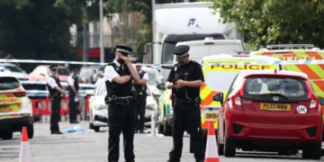 Four hospitalised after south London shooting; one in critical condition