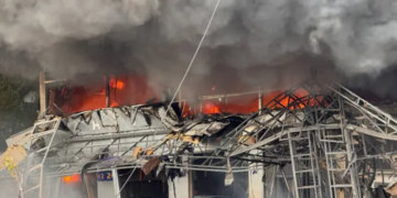 Russian Strikes Kill 22 in Ukraine as Ceasefire Proposals Clash