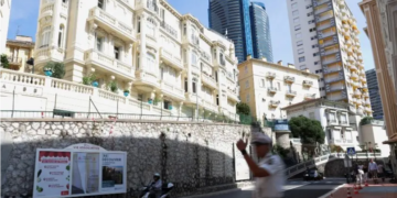 Monaco launches manhunt after blast reportedly targeting Ukrainian-born oligarch