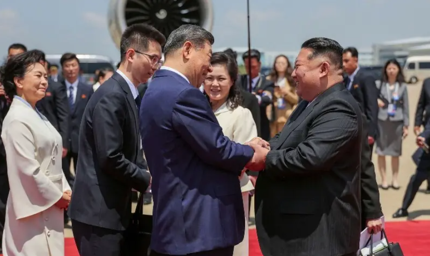 Xi, Kim Pledge Deeper Cooperation as Chinese President Concludes North Korea Visit