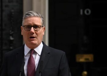 Keir Starmer Resigns as UK Prime Minister After Losing Support Within Labour Party