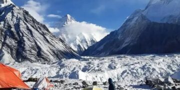 French Climber Killed in Avalanche While Attempting K-6 Peak in Gilgit-Baltistan