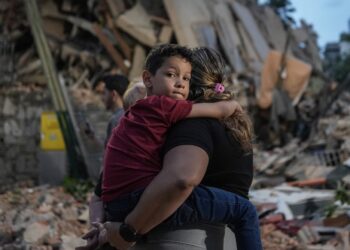 Venezuela Earthquake Death Toll Rises to 920 as Rescue Efforts Intensify