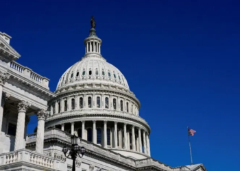 US Senate Passes Symbolic Resolution Calling for End to Iran Conflict