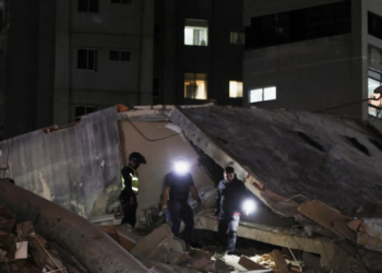 Twin Earthquakes Kill 32, Injure Over 700 in Venezuela
