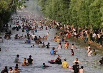 PMD Issues Nationwide Heatwave Alert as Temperatures Expected to Soar Up to 51°C