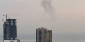 US launches third night of strikes on Iran as IRGC targets US assets in Bahrain and Jordan