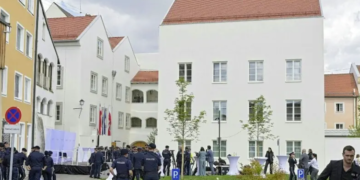 Austria turns Hitler’s birthplace into police station to deter neo-Nazi pilgrimages