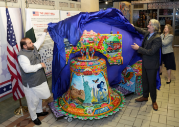 Art, Freedom, and 250 Years: U.S. Embassy Launches Liberty Bell Display at Lok Virsa and Pakistan Monument Museum 