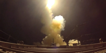 US Launches New Strikes on Iran as Tehran Targets American Assets in Gulf Region