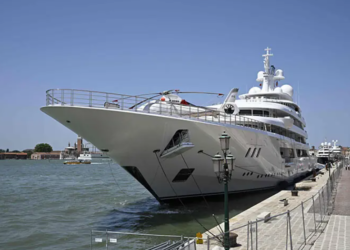Venice tightens security as US envoy’s superyacht visit sparks planned protests