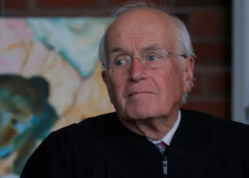 US judge blocks Trump administration from revoking work permits for immigrants