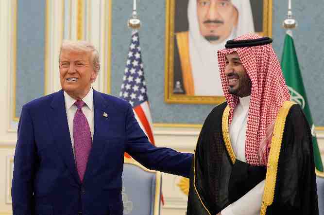 Trump Links US-Saudi Civil Nuclear Deal to Israel Normalisation