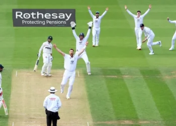 England Beat Pakistan by 194 Runs at Lord’s, Take Unassailable 2-0 Lead