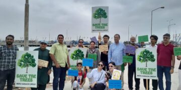 Mera Karachi Group Organizes Mangrove Plantation Drive to Protect Karachi’s Coastline