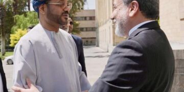Oman, Iran Discuss Temporary Corridor to Restore Safe Navigation in Strait of Hormuz