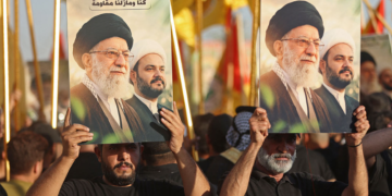 Iran warns Gulf states against aiding US as UAE suspends economic ties