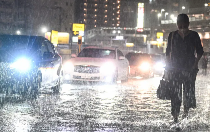 Heavy Rain Kills at Least Five in Japan, Leaves Thousands Stranded