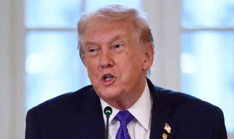 Trump Media Faces Criticism Over Early Access Service for Truth Social Posts