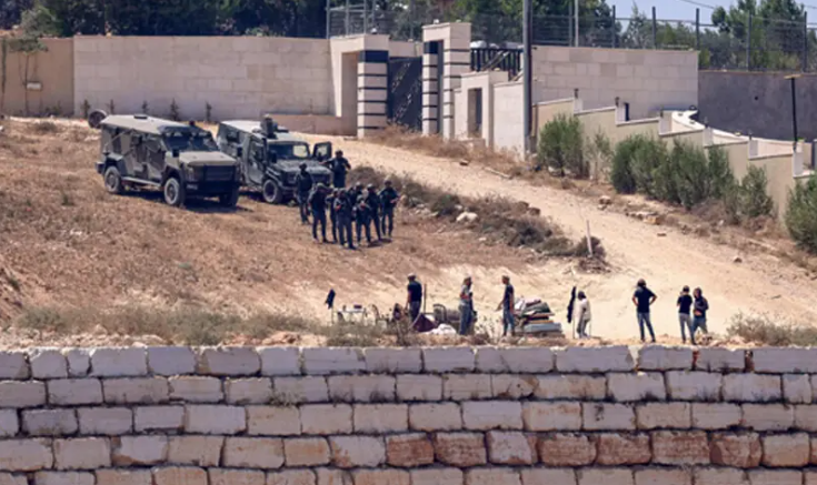 Israeli Settlers Maintain Siege of Palestinian Homes in West Bank