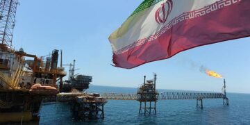 Iran Claims $7.5bn Oil Revenue Transfer Despite US Naval Blockade